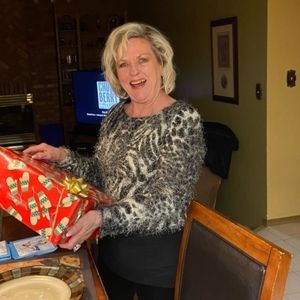 Meet your Posher, Mary lynn